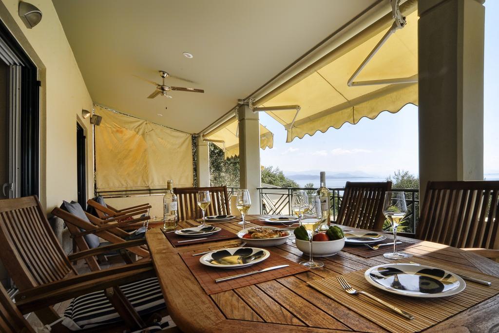 Villa Aeolos บาร์บาตี ภายนอก รูปภาพ