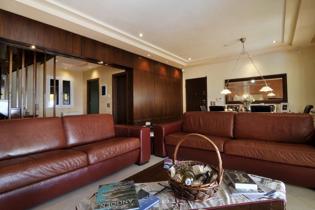 Villa Aeolos บาร์บาตี ภายนอก รูปภาพ